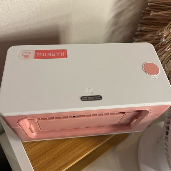 MUNBYN Shipping Label Printer Thermal Printer- Pink and White color - Picture 5 of 7